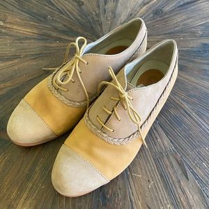 Wolverine No 1883 Maisie Tan Two-Tone Oxfords